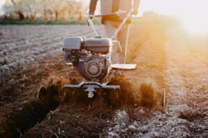 Riparazione attrezzature agricole a Rovereto